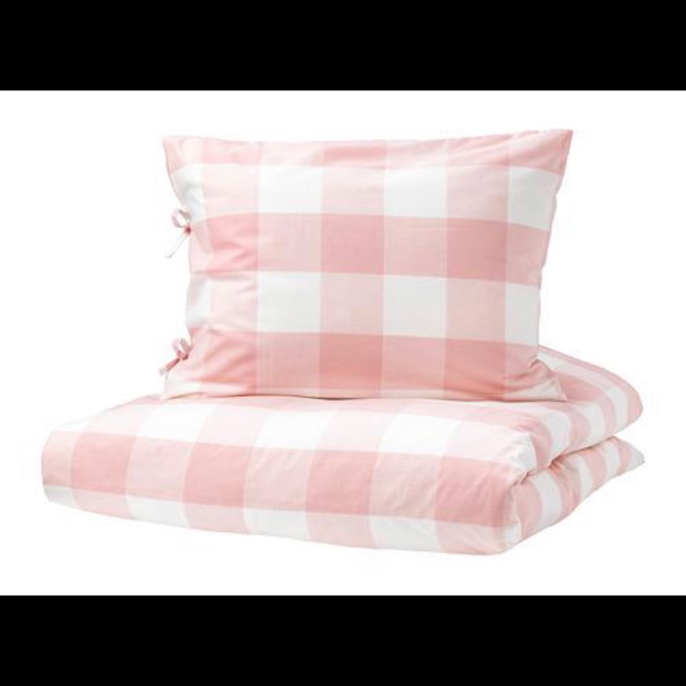IKEA Emmie Ruta Twin Duvet cover in light pink